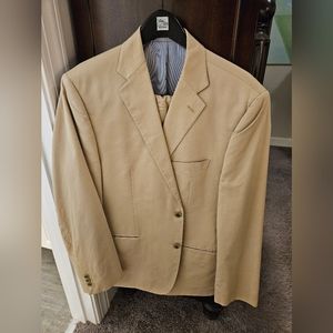 Tan suit Saks Fifth Avenue 44r jacket 36x32 pants